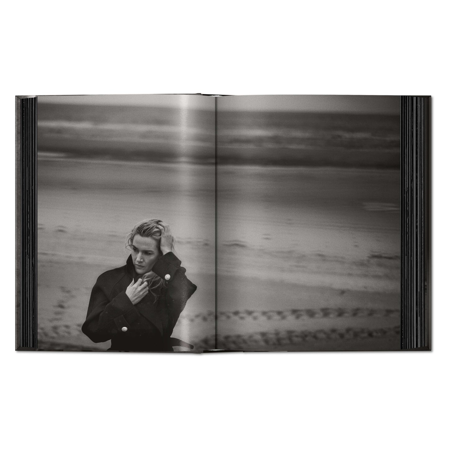 Peter Lindbergh. Shadows on the Wall. 45th Ed. (German, French, English)