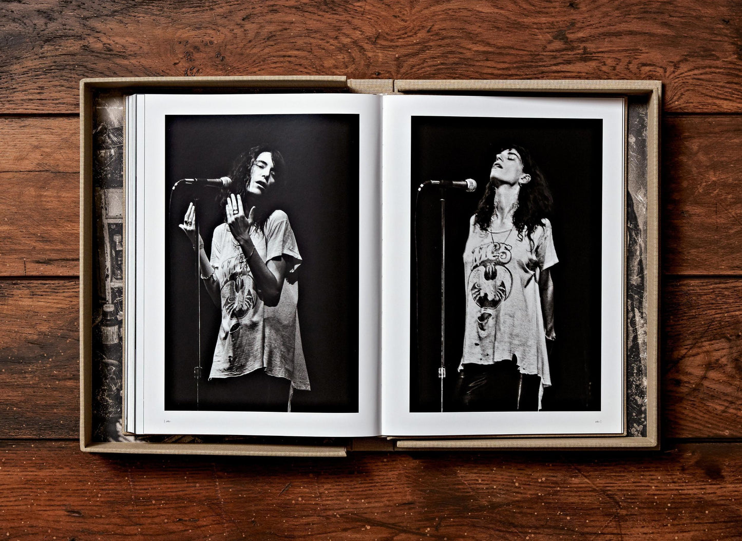 Lynn Goldsmith. Patti Smith. Before Easter After (English)