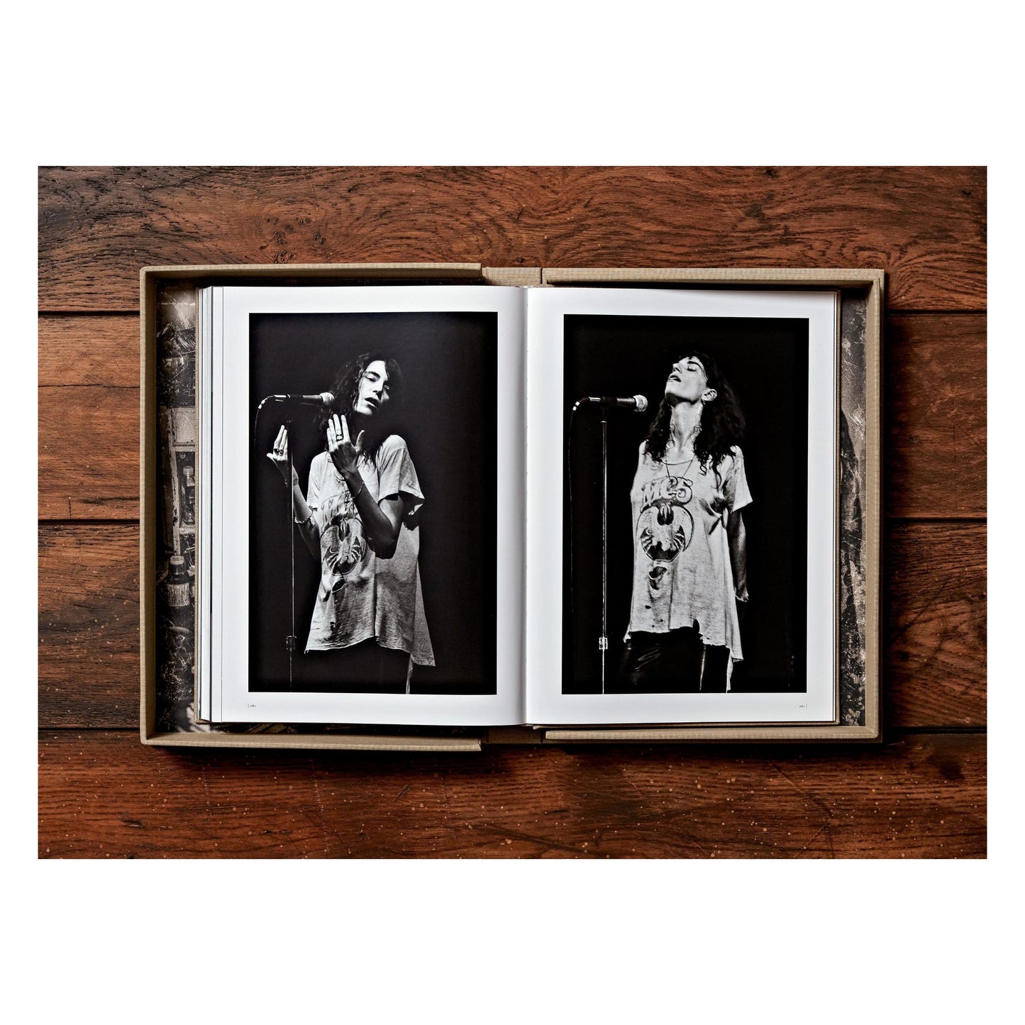 Lynn Goldsmith. Patti Smith. Before Easter After (English) (SA)